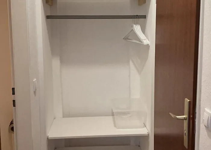 Nasa Wohnen Zentrum * Krefeld